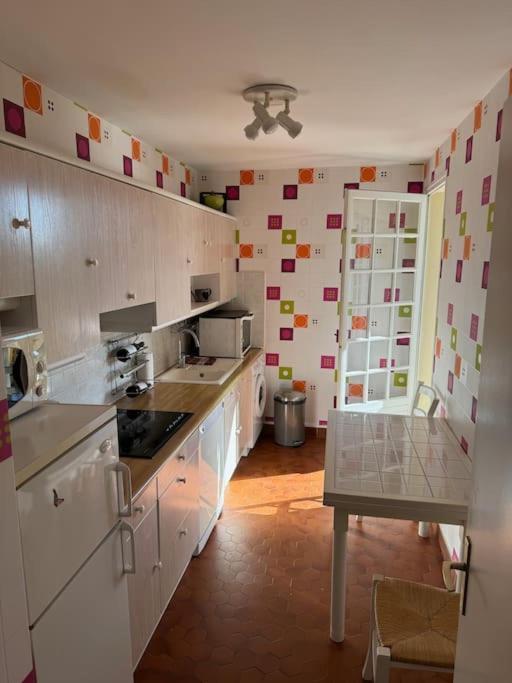 Appartement Calme Proche De La Mer Avec Parking Villers-sur-Mer Esterno foto